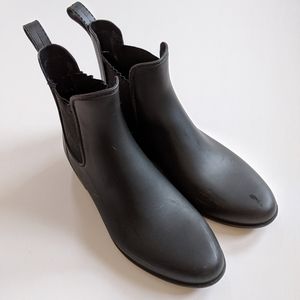 J crew Chelsea waterproof boots